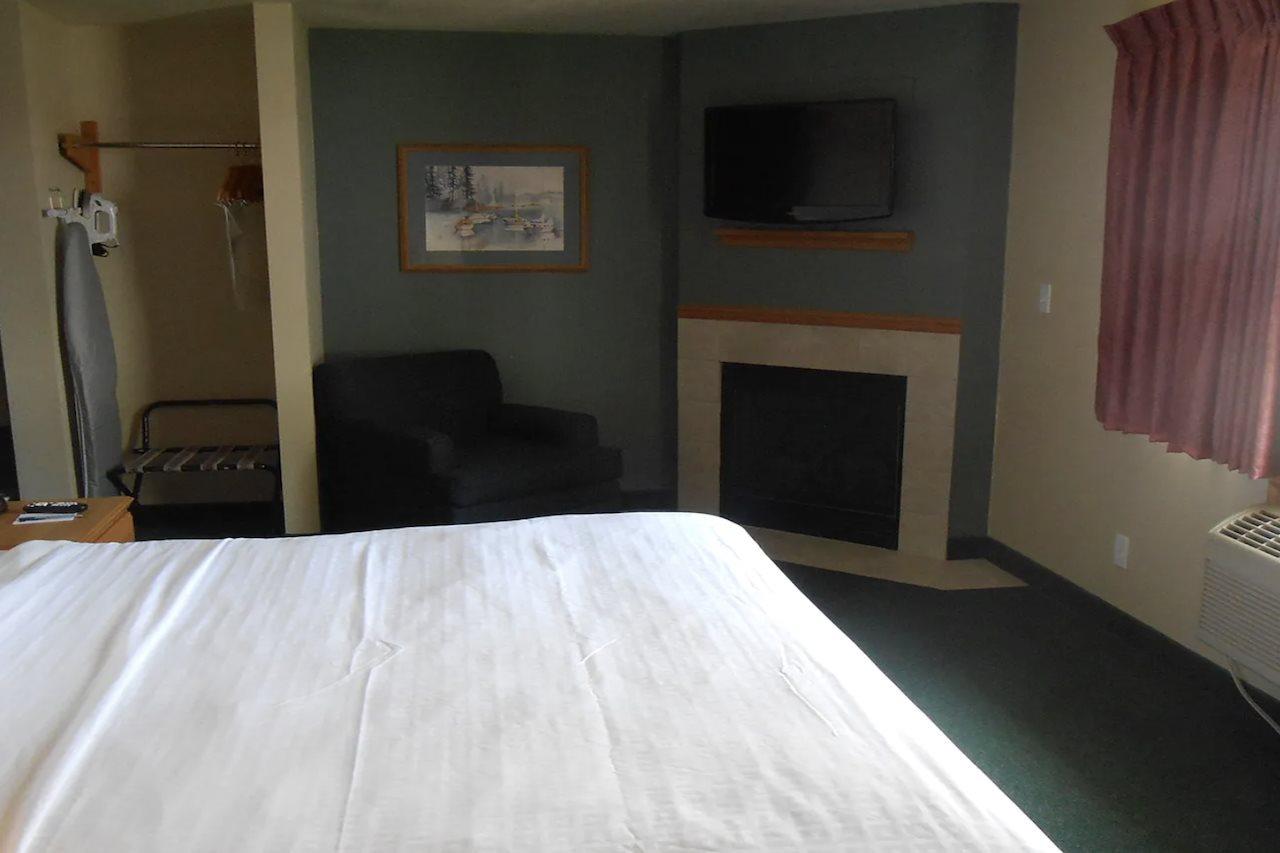 Americinn By Wyndham Near Ausable River