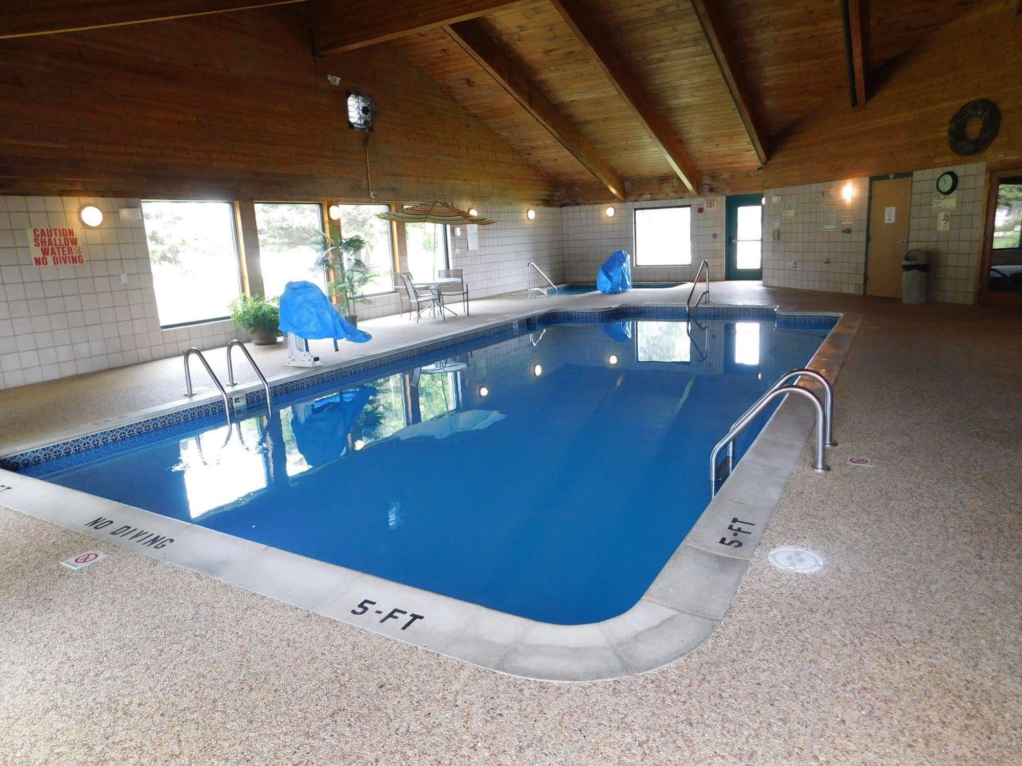 Americinn By Wyndham Near Ausable River Hotel