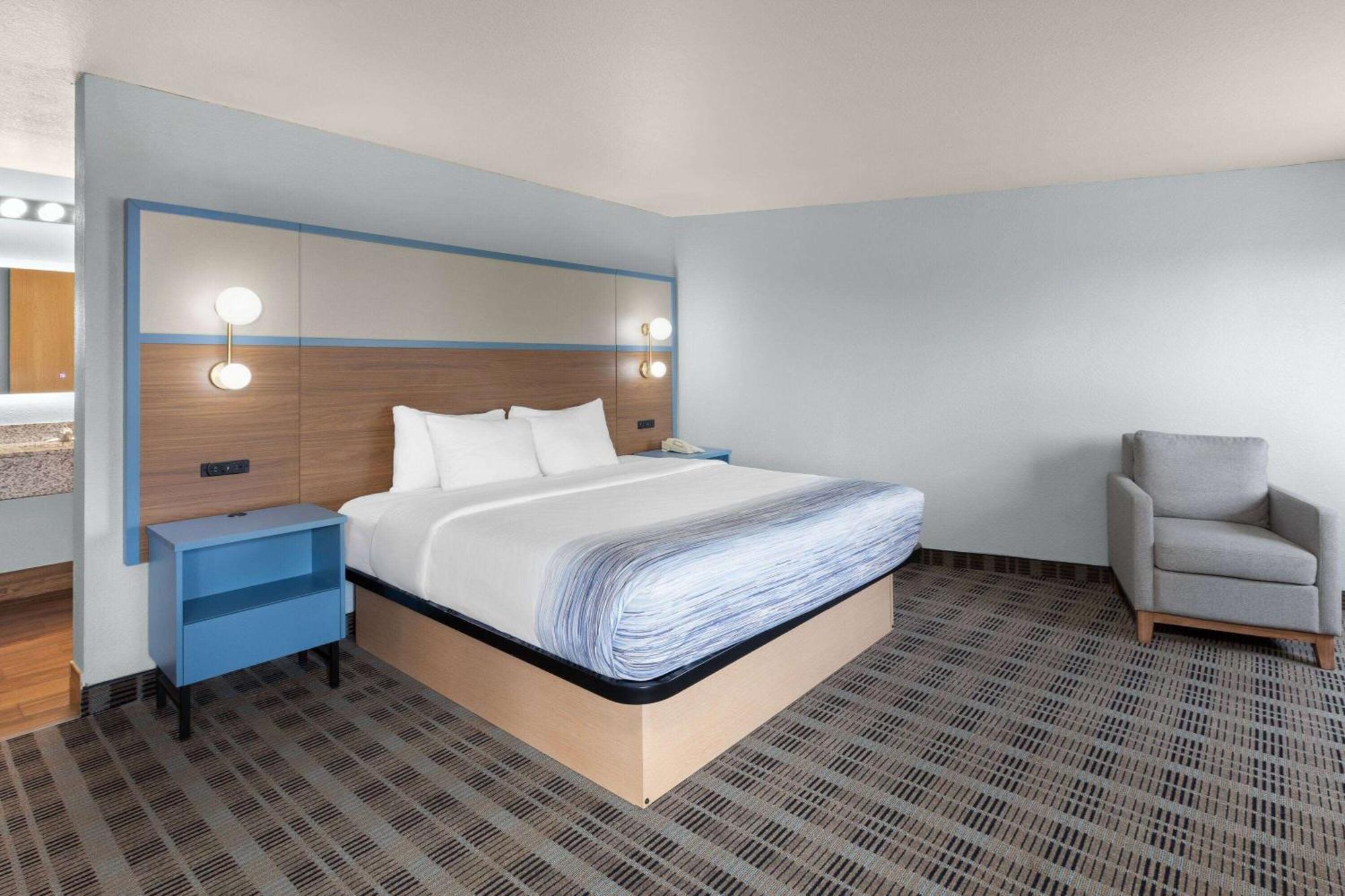 Hotel Americinn By Wyndham Near Ausable River 3*